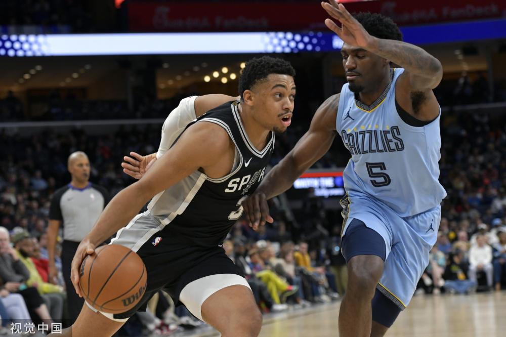 纵观巴萨的 纵观巴萨的